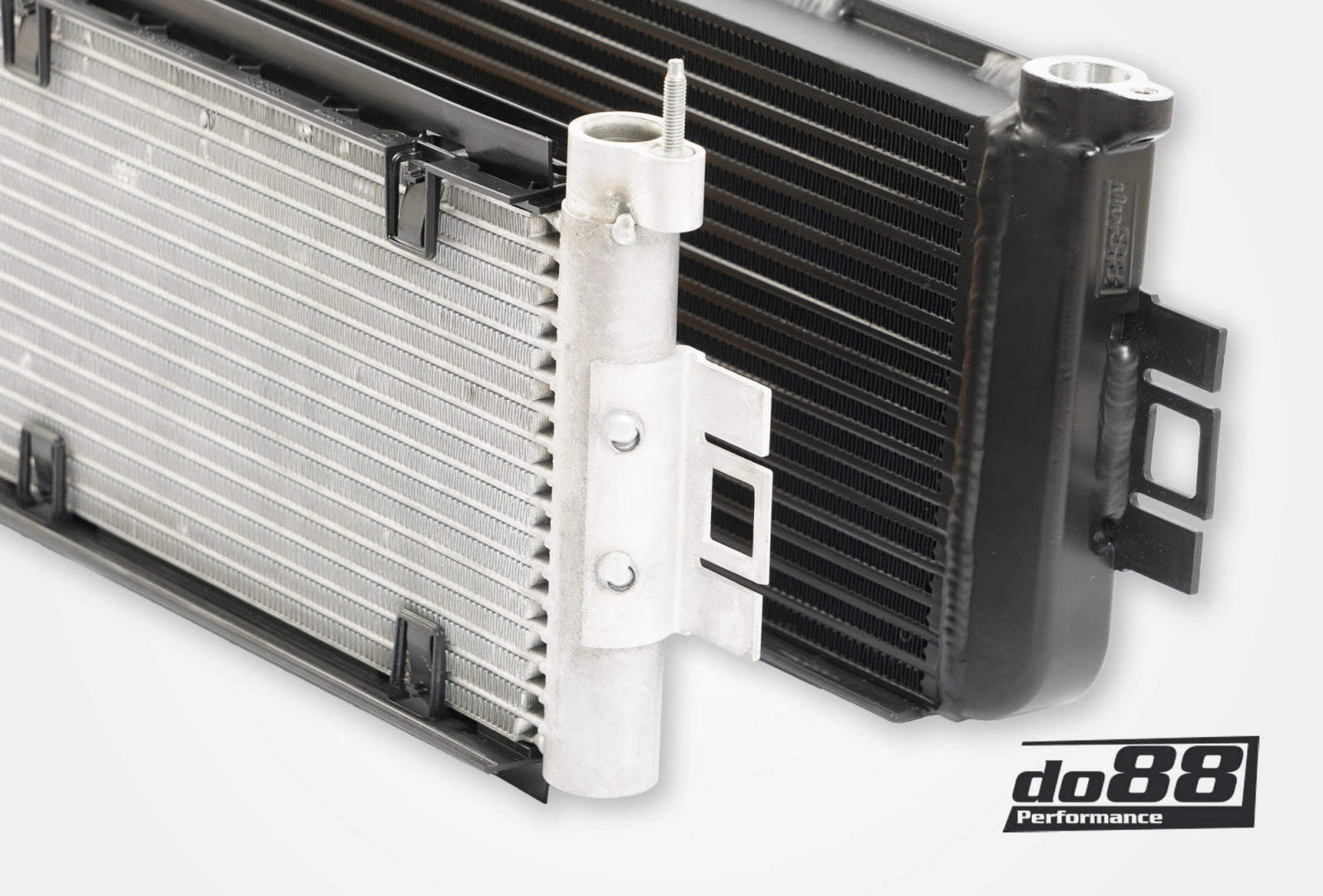 do88 Oil Cooler - BMW S58 M2 M3 M4 (G80/G81/G82/G83/G87)