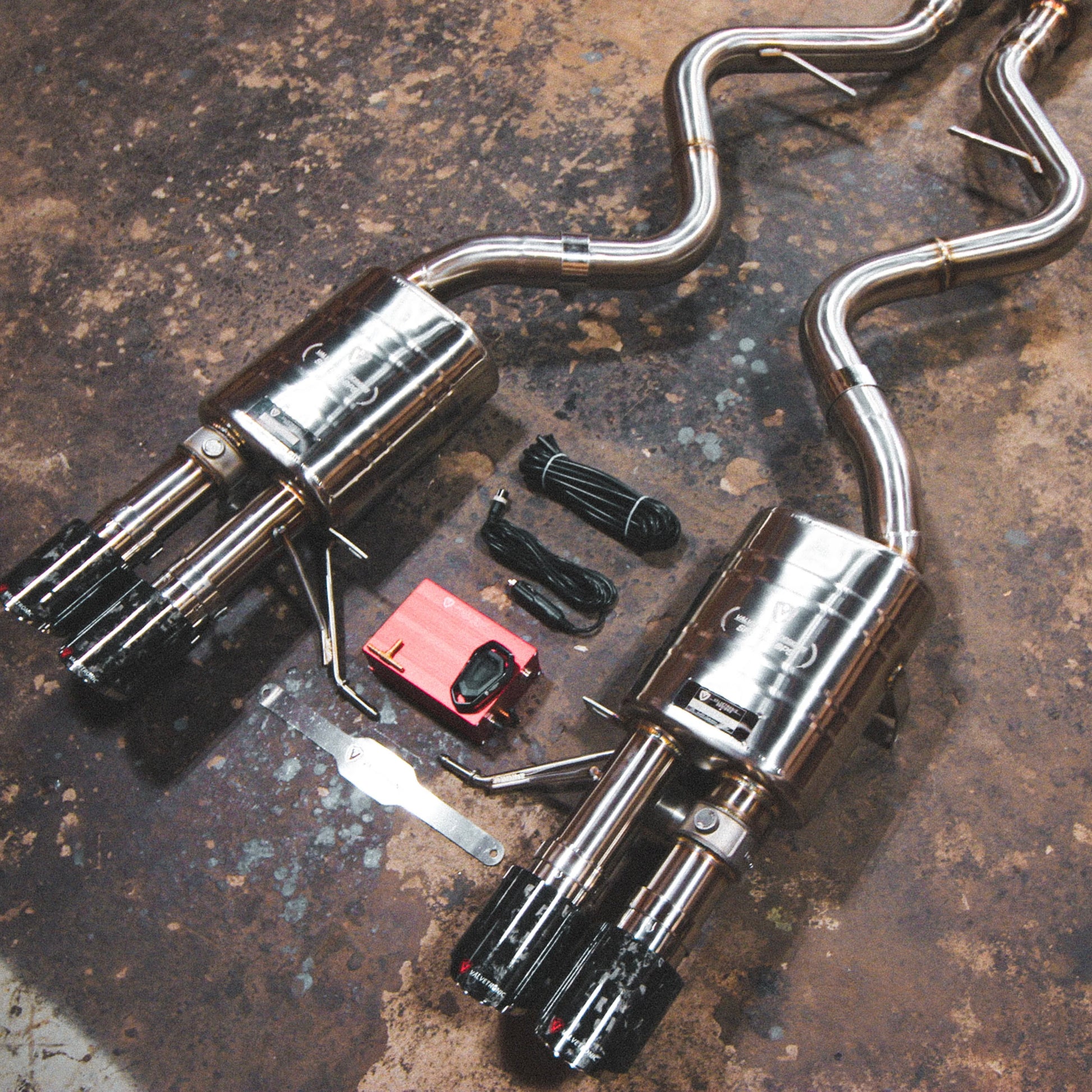 Valvetronic Designs V2 Exhaust System for BMW M3 (E90/E92/E93)